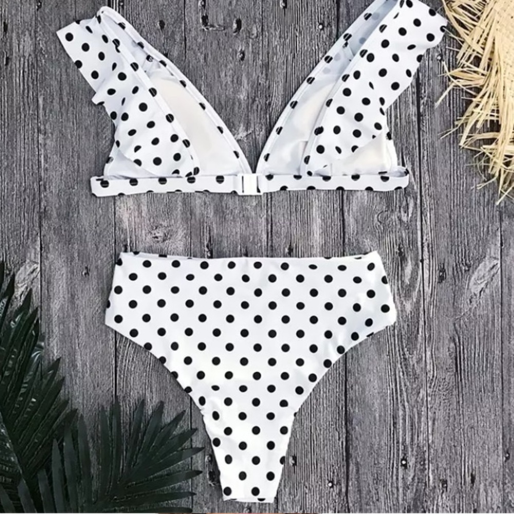 5 ⭐️ Fave ! MIRANDA White Polka Dot Bikini - Picture 8 of 8